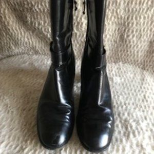 Salvatore Ferragamo Women's 9.0M Leather Boots